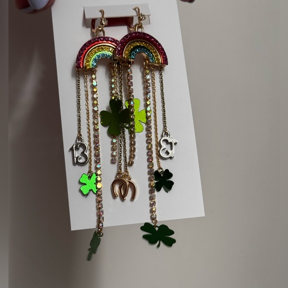 NWT Betsey Johnson Rainbow Lucky Charm Drop Earrings, St Patrick’s Day Glam - Picture 6 of 9